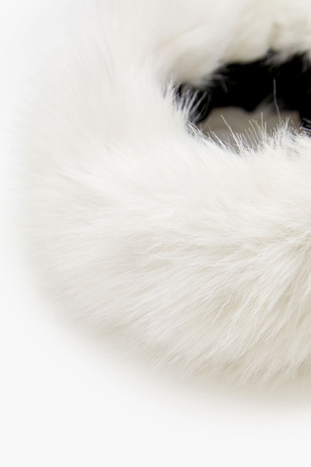 0134670702#Color_WHITE