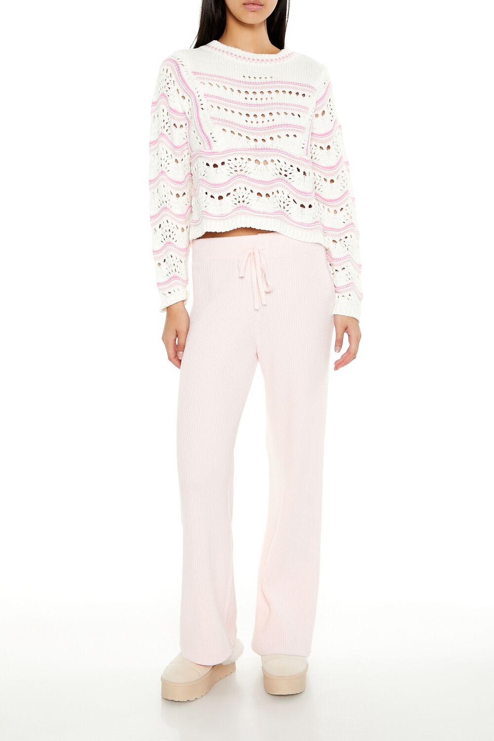 0134815401#Color_PINK/WHITE