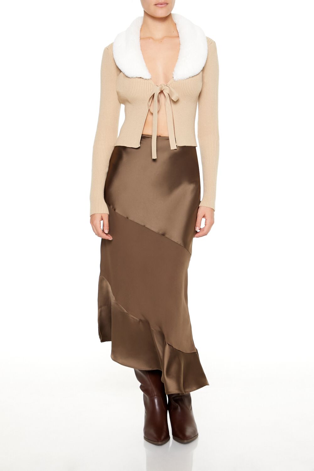 0134928901#Color_TAN/WHITE