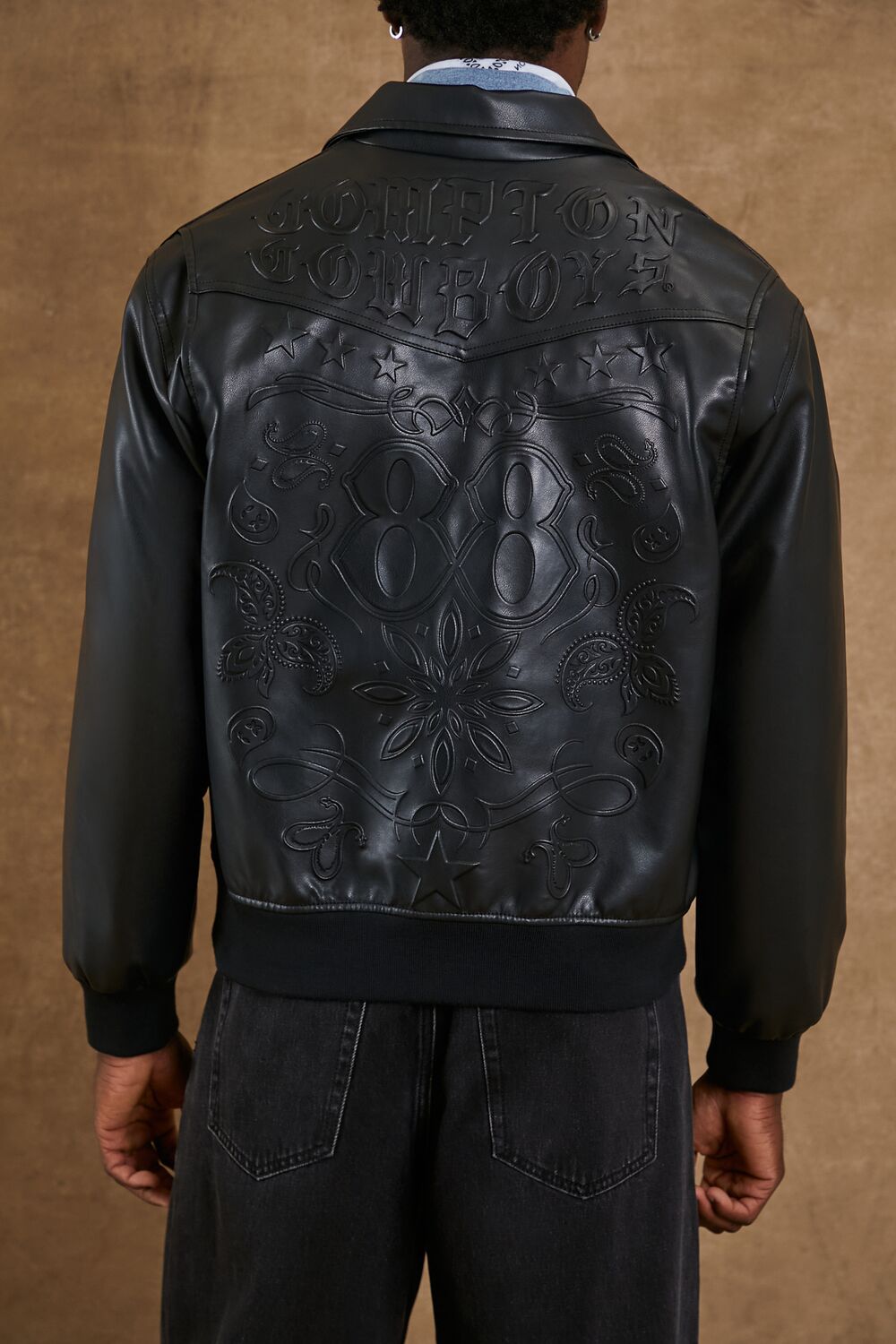 0135881901#Color_BLACK/BLACK