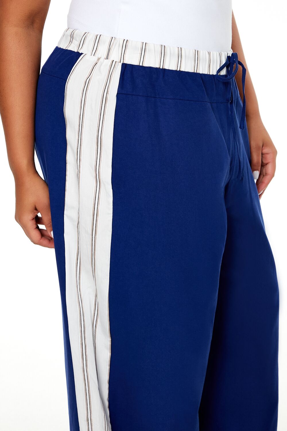 0135981601#Color_BLUE/WHITE