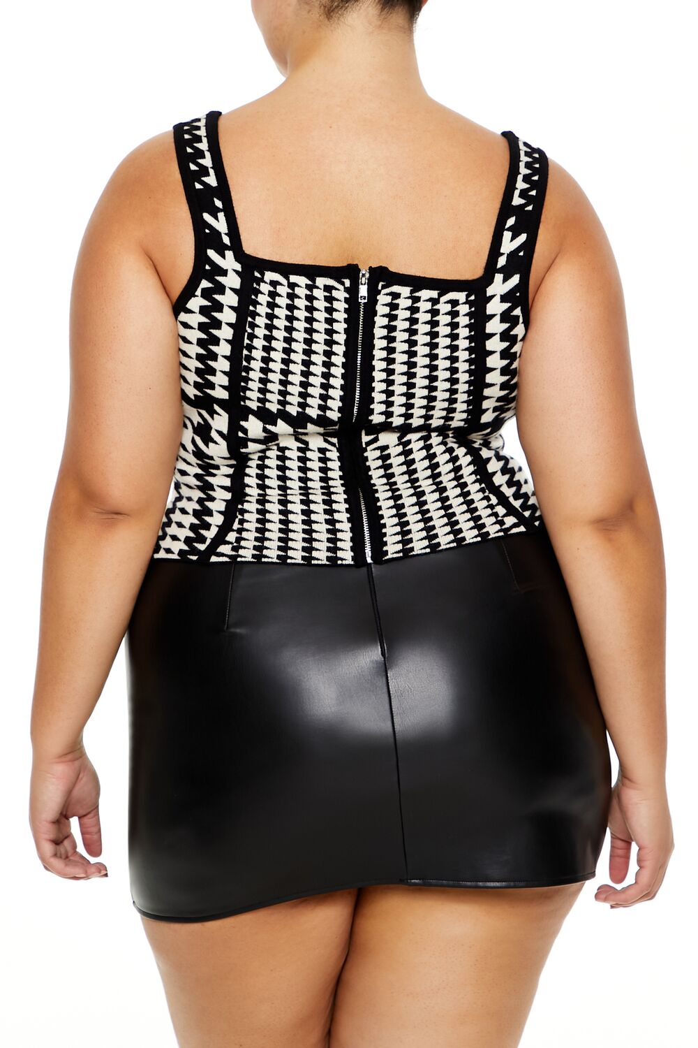 0136015301#Color_BLACK/WHITE