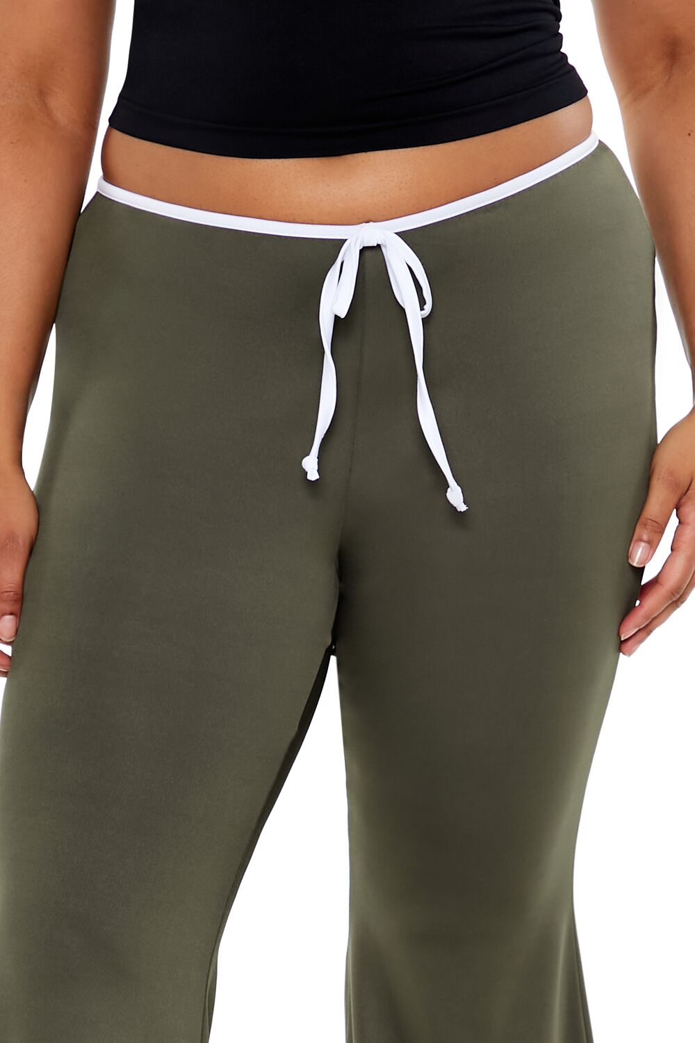 0136034402#Color_OLIVE/WHITE