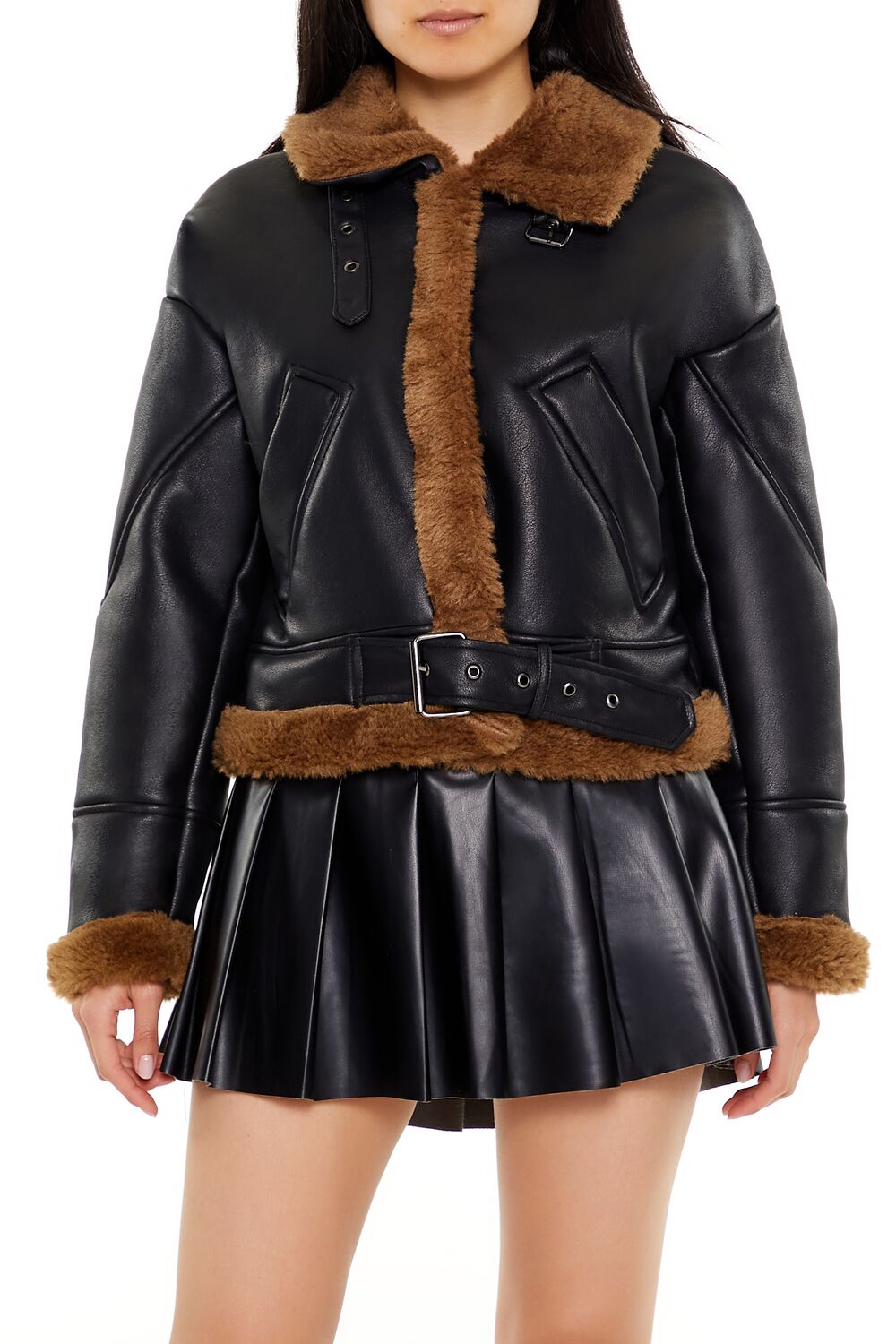 0136074701#Color_BLACK