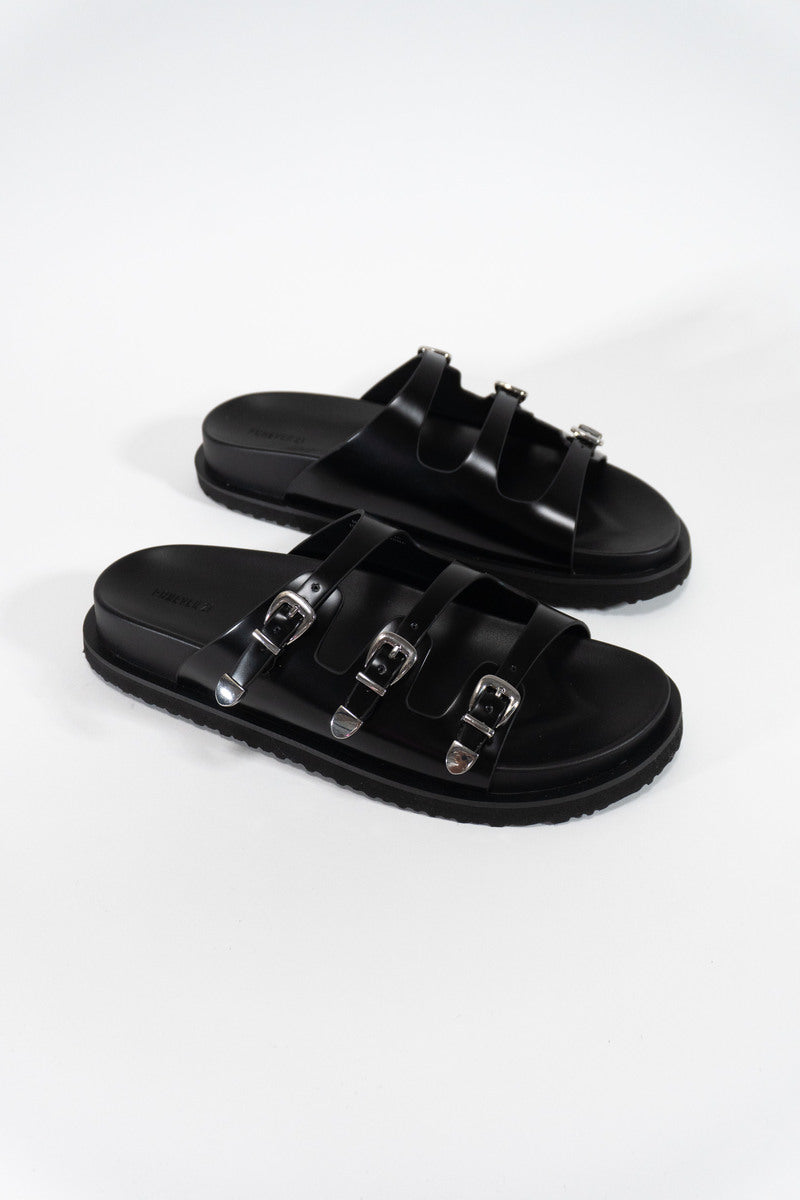 0136169401#color_BLACK