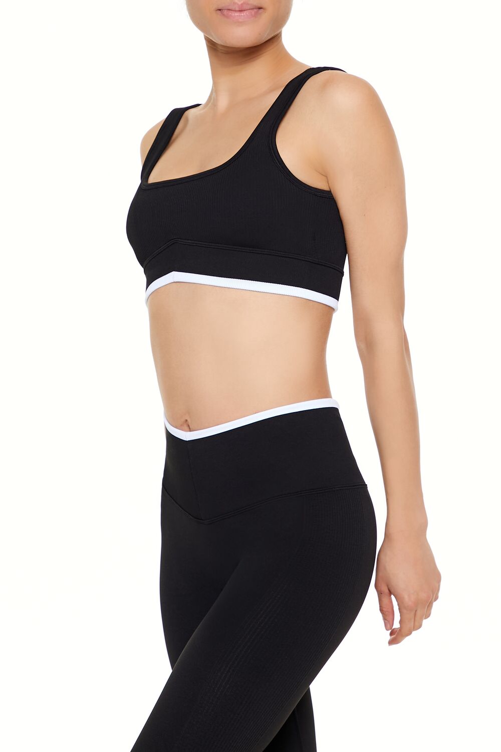 0137347701#Color_BLACK/WHITE