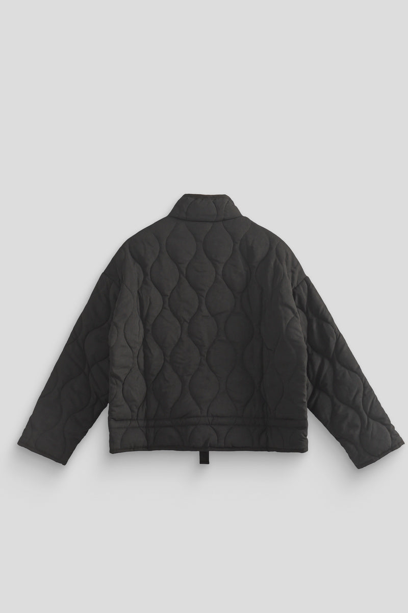 0140826201#color_BLACK