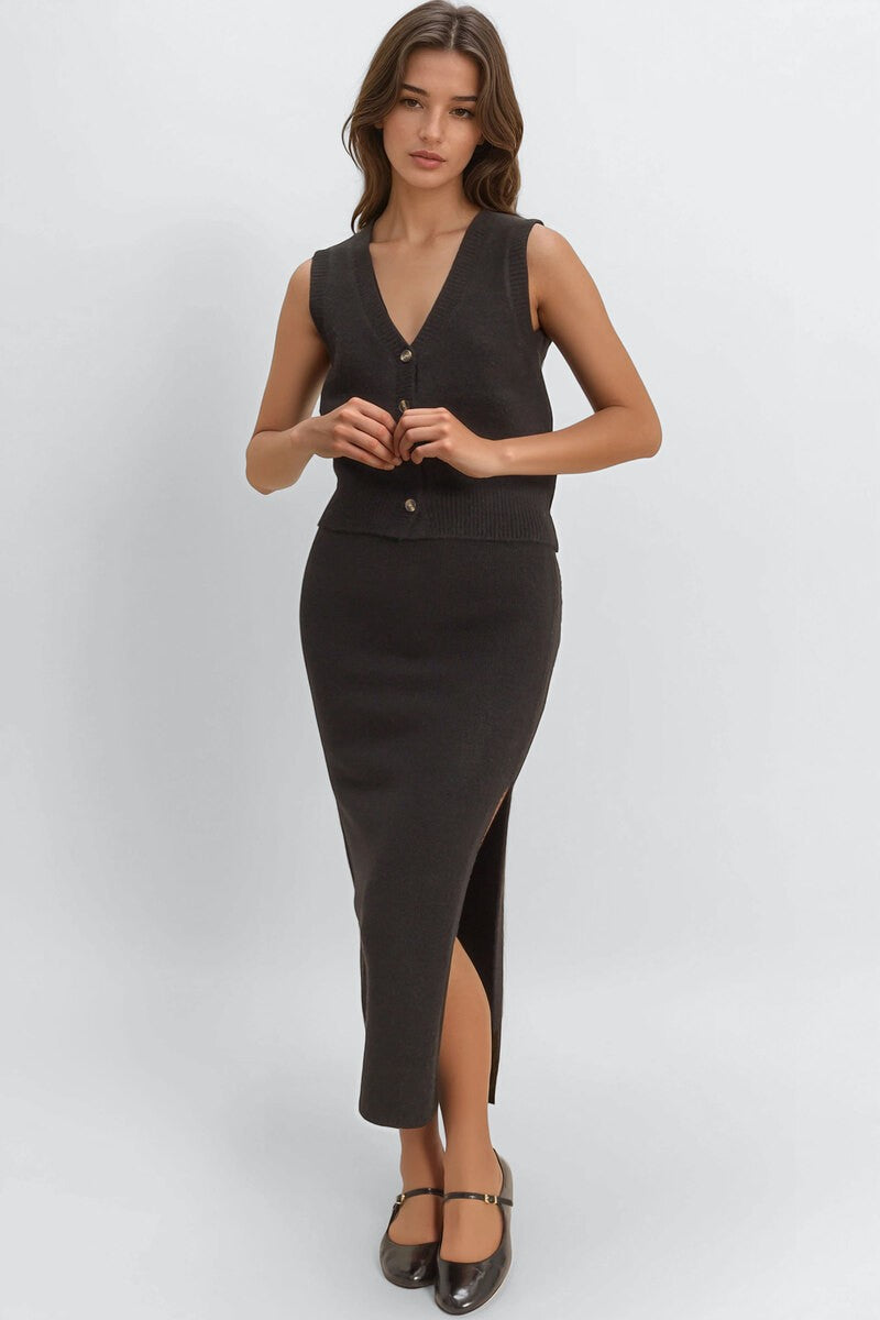 0140826401#color_BLACK