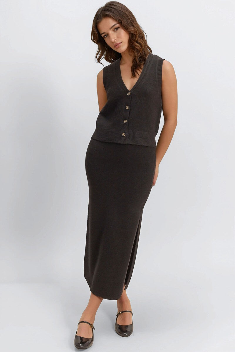 0140826401#color_BLACK