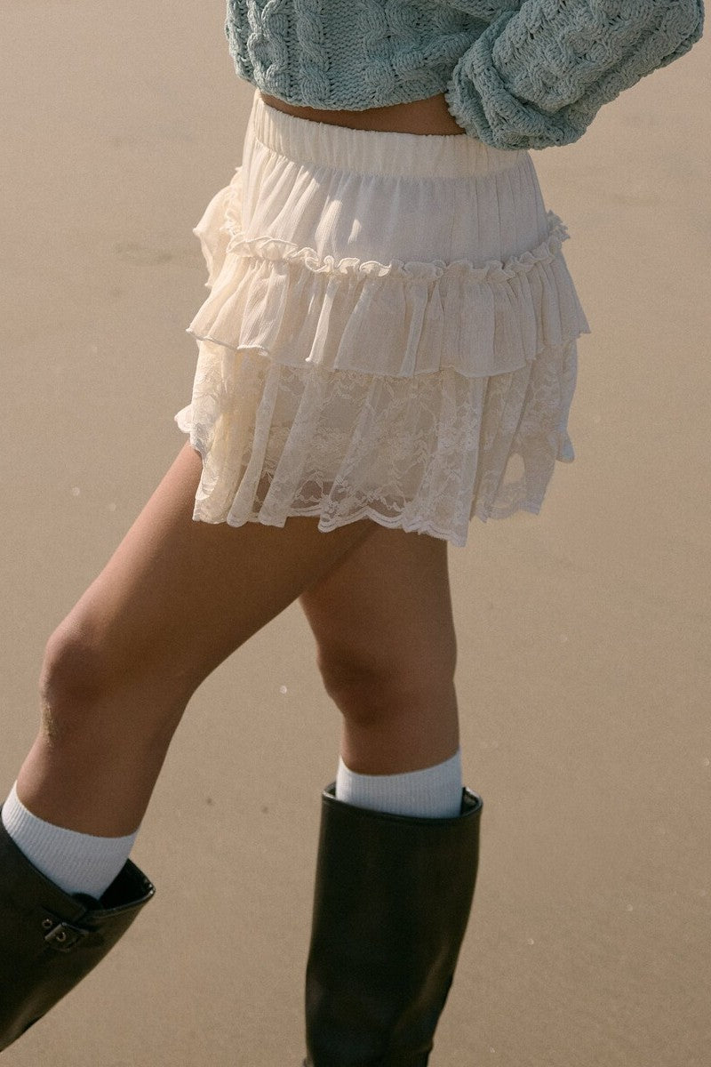 0140843102#color_CREAM