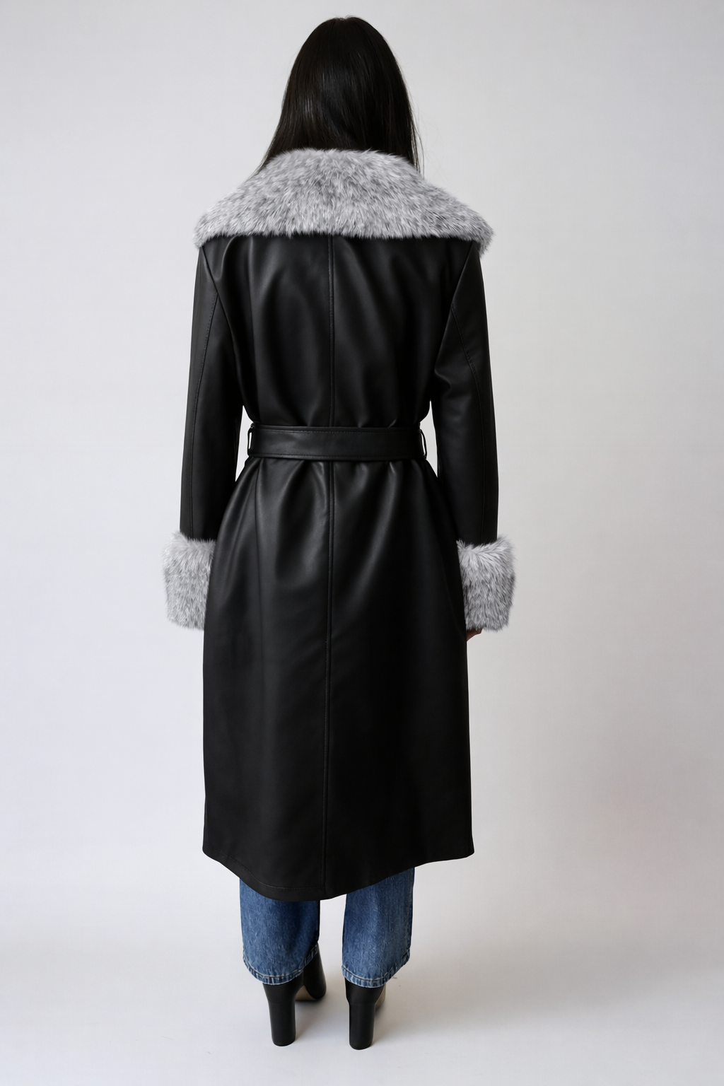 0140859601#color_BLACK