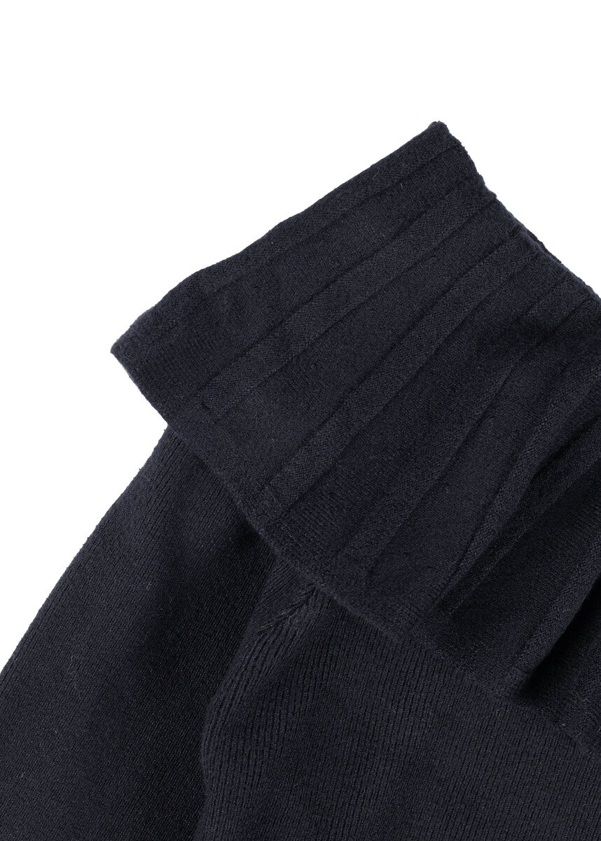 0140911401#color_BLACK