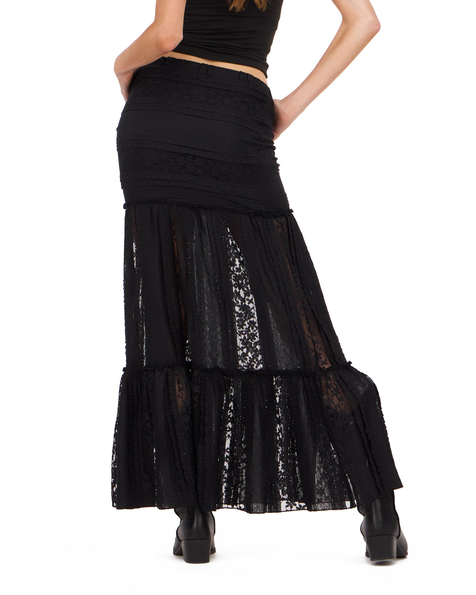 0140957901#color_BLACK