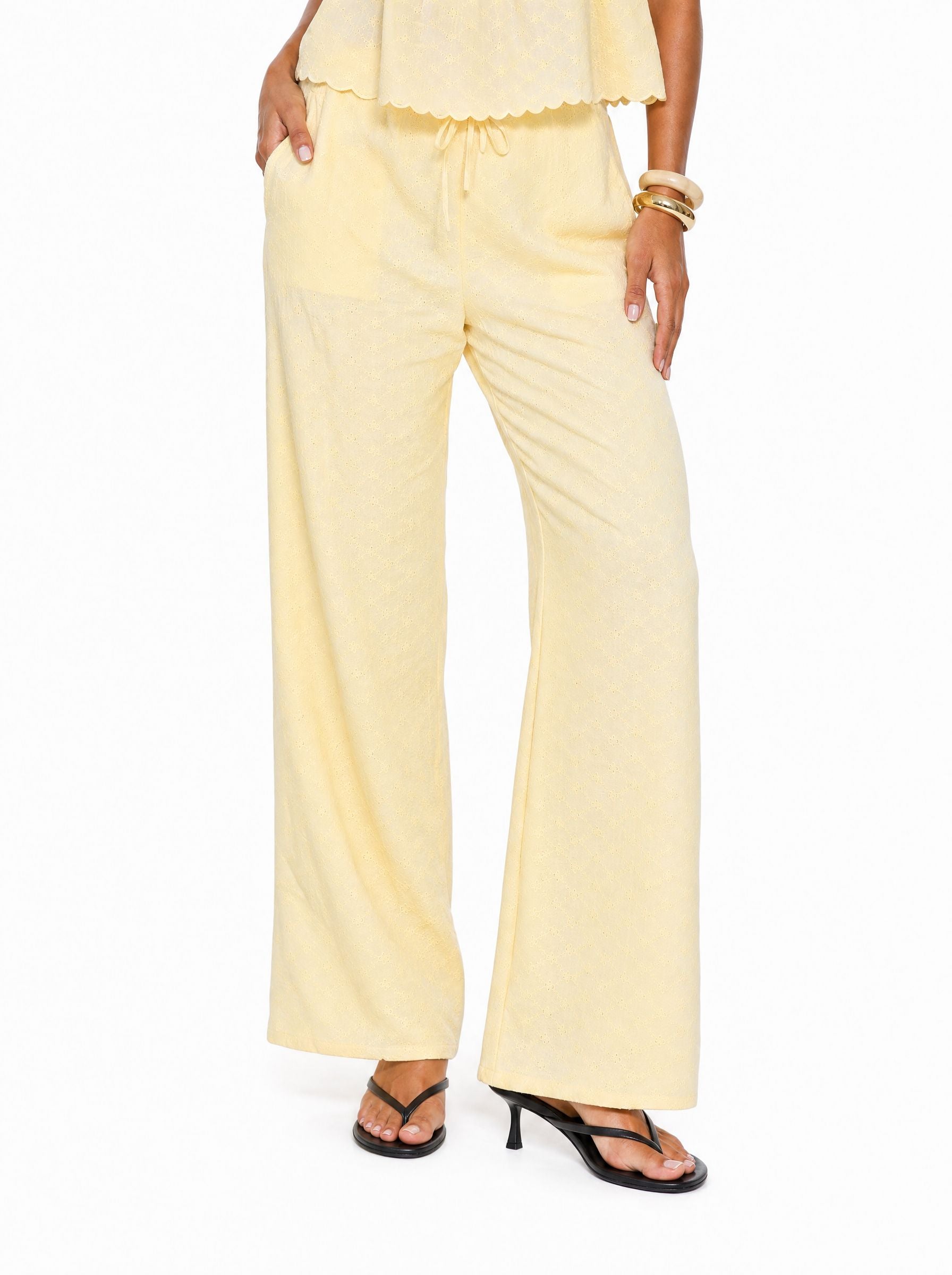 0140972303#color_YELLOW