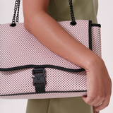 FLAP CROSSBODY PRETTY in PINK