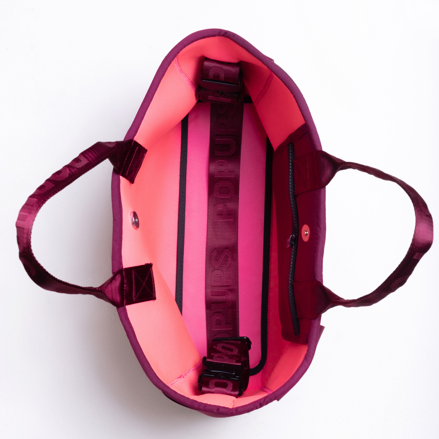 ICON TOTE BERRY