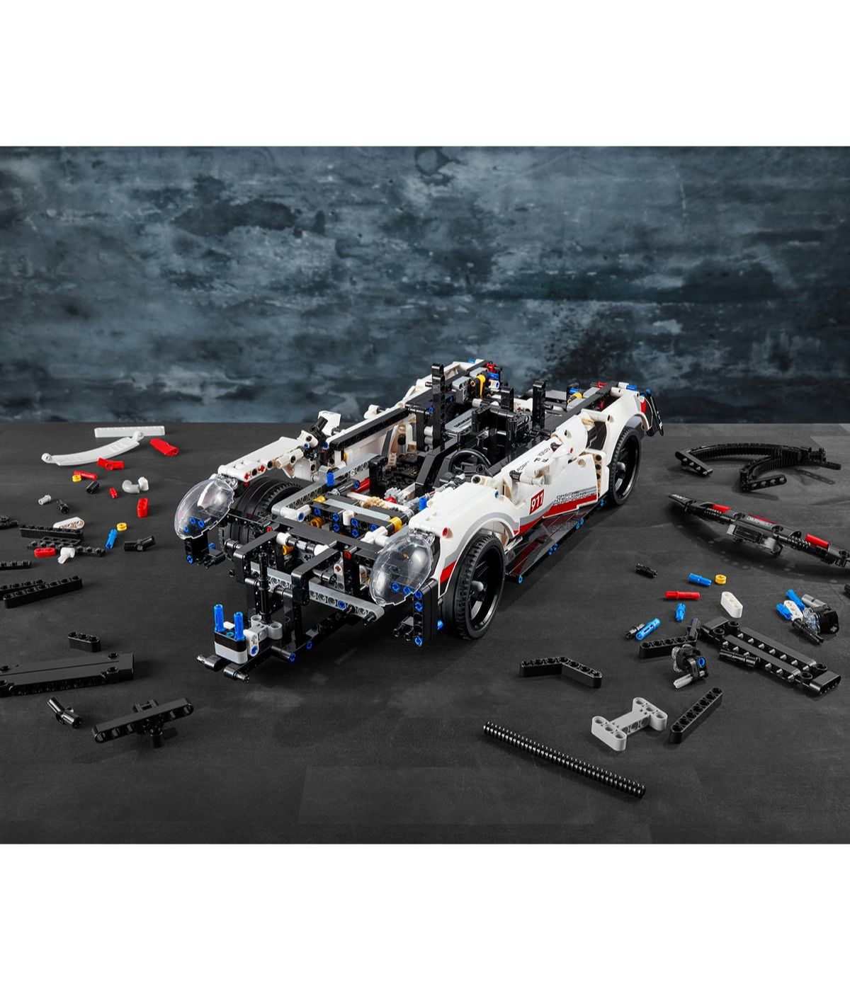 LEGO Technic Porsche 911 RSR 42096 Building Kit (1580 Pieces)