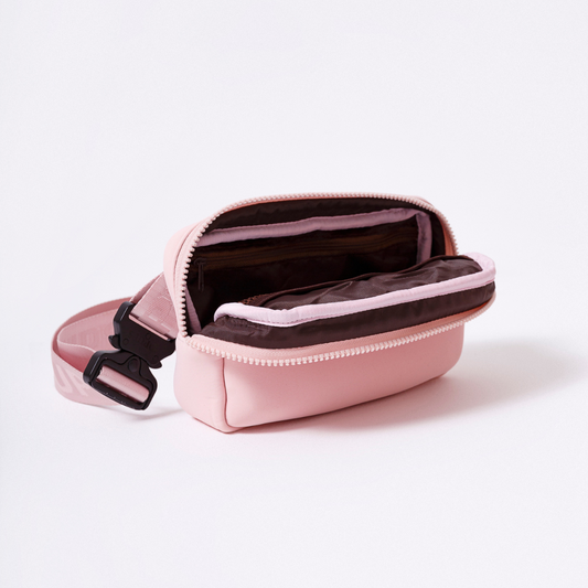 FANNY PACK PRETTY in PINK