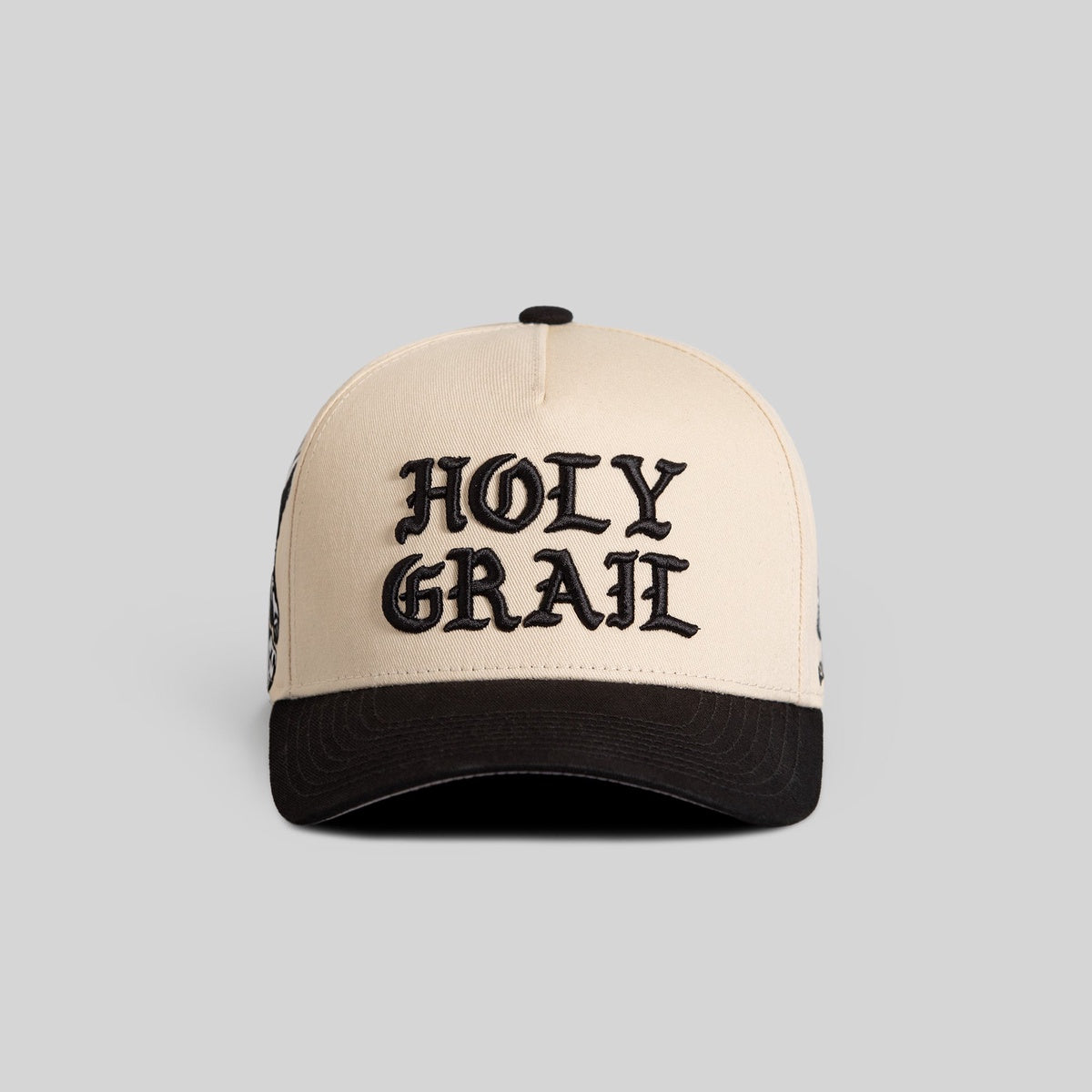 HOLY GRAIL SAND BLACK TWILL TRUCKER