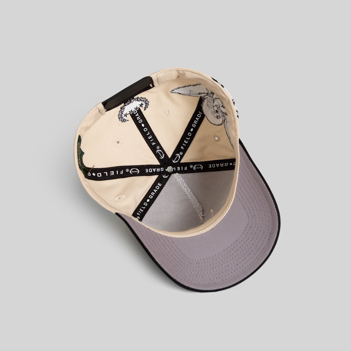 HOLY GRAIL SAND BLACK TWILL TRUCKER