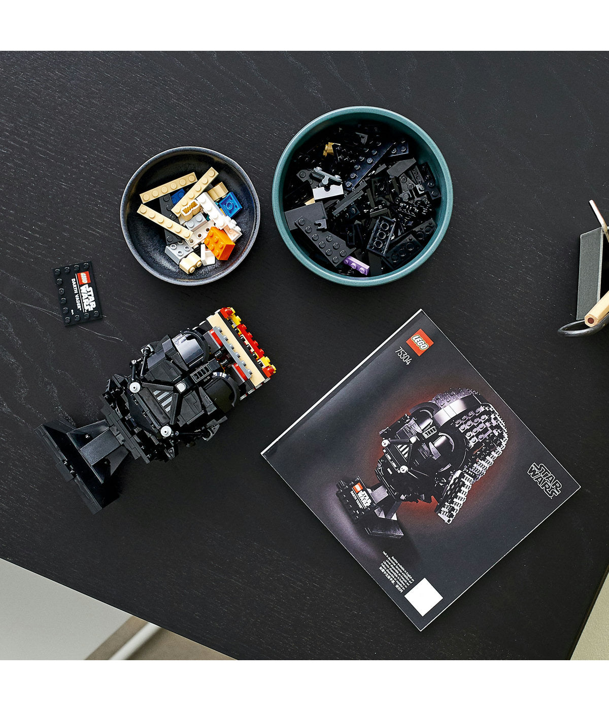 LEGO Star Wars Darth Vader Helmet 75304 Collectible Building Kit (834 Pieces)