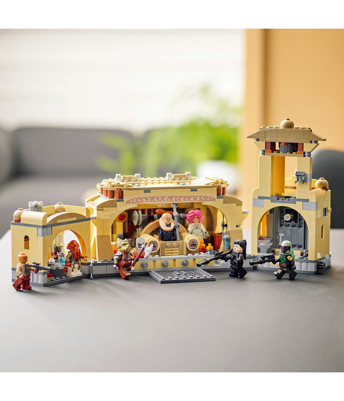 LEGO Star Wars Boba Fett's Throne Room 75326 Building Kit (732 Pieces)