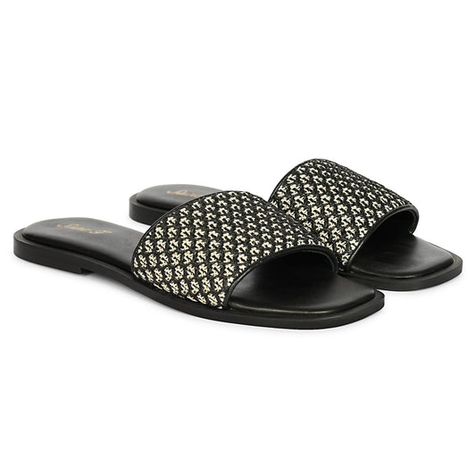 Oli - Flats Black