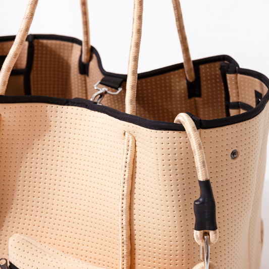 EVERYDAY TOTE SAND