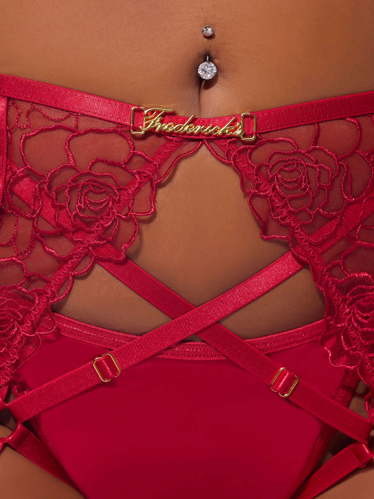 Melrose Embroidered Garter - Frederick's of Hollywood