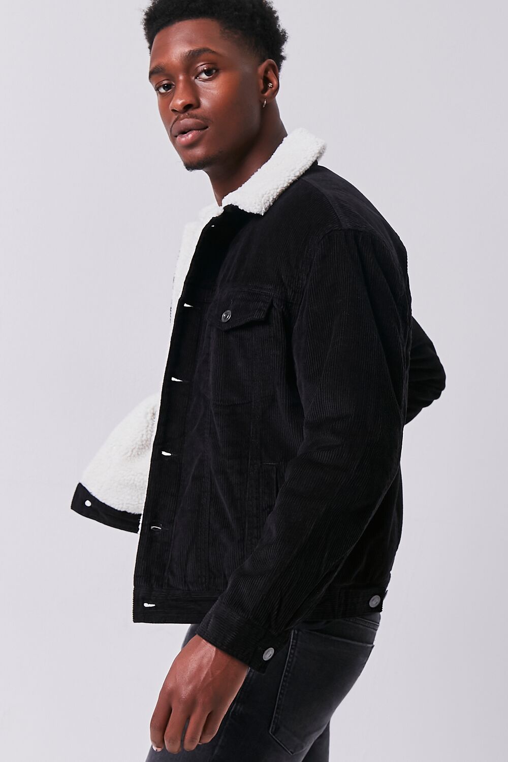 0044002702#Color_BLACK/CREAM