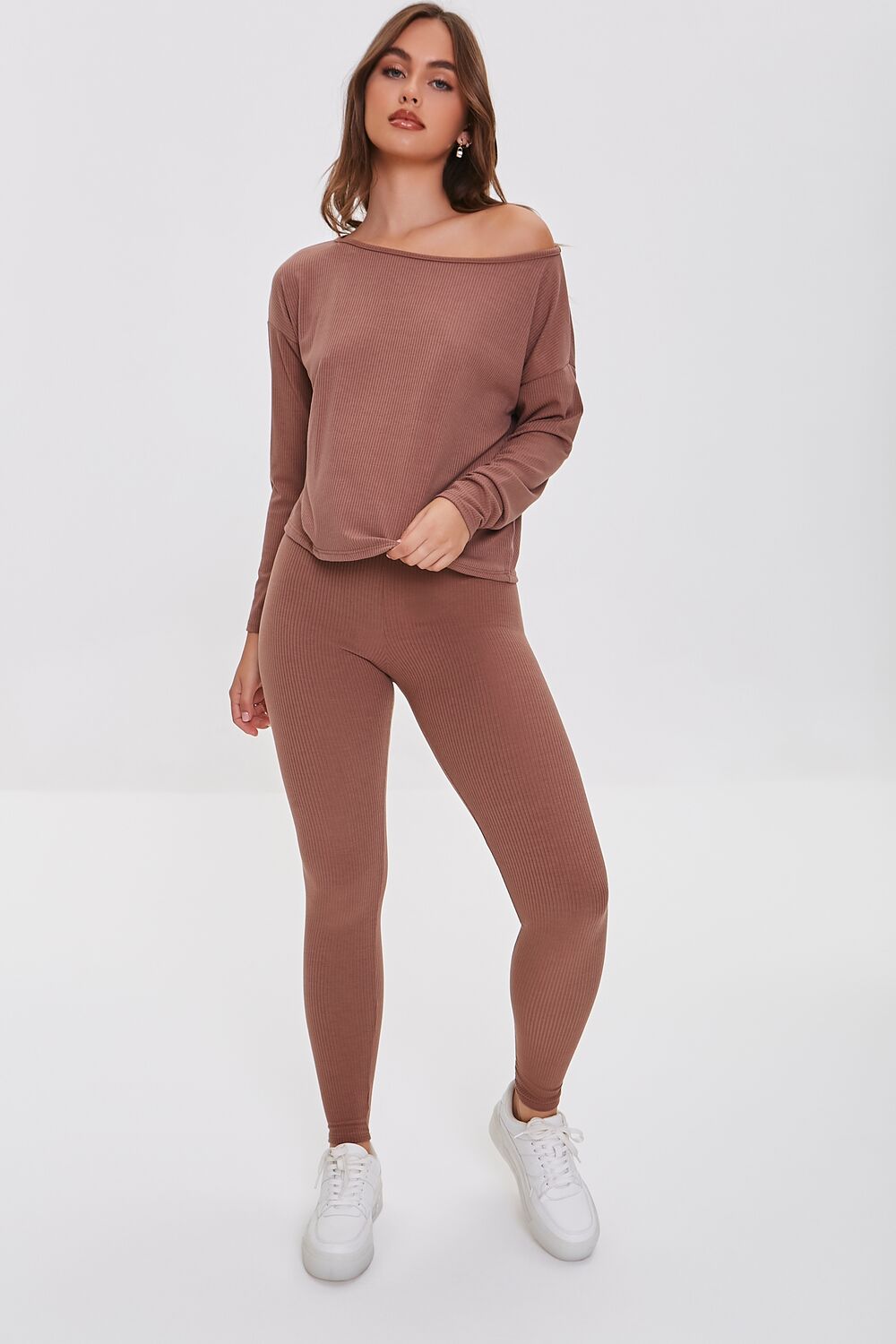 0044261702#Color_MOCHA