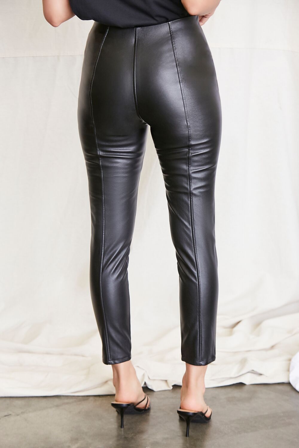 0044837801#Color_BLACK