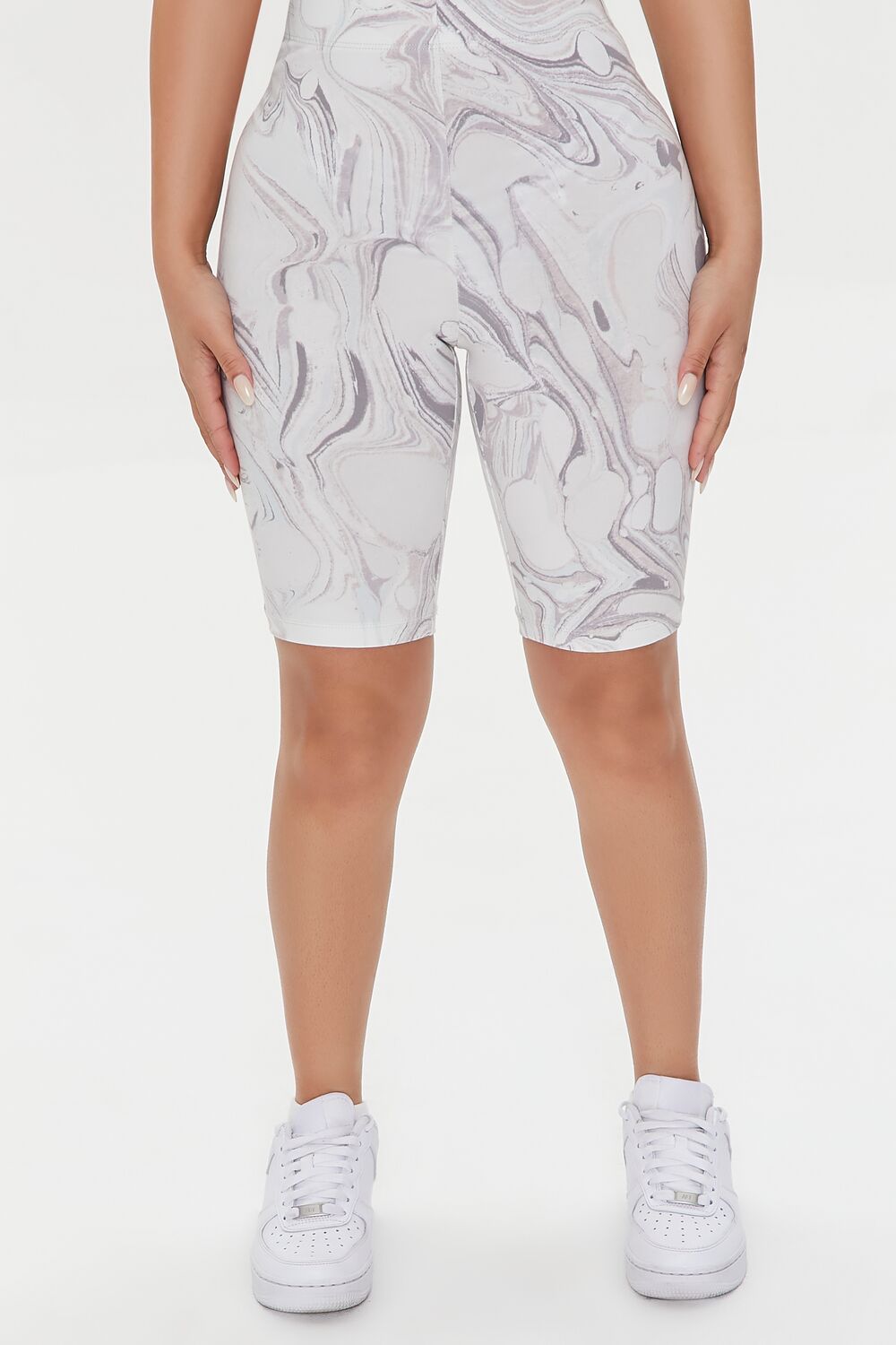 0046136006#Color_WHITE/GREY