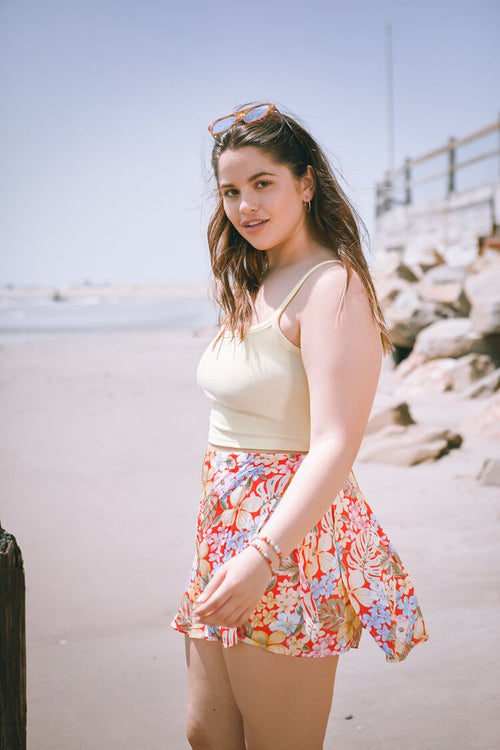 Choose options PLUS SIZE TROPICAL FLORAL PRINT MINI SKIRT