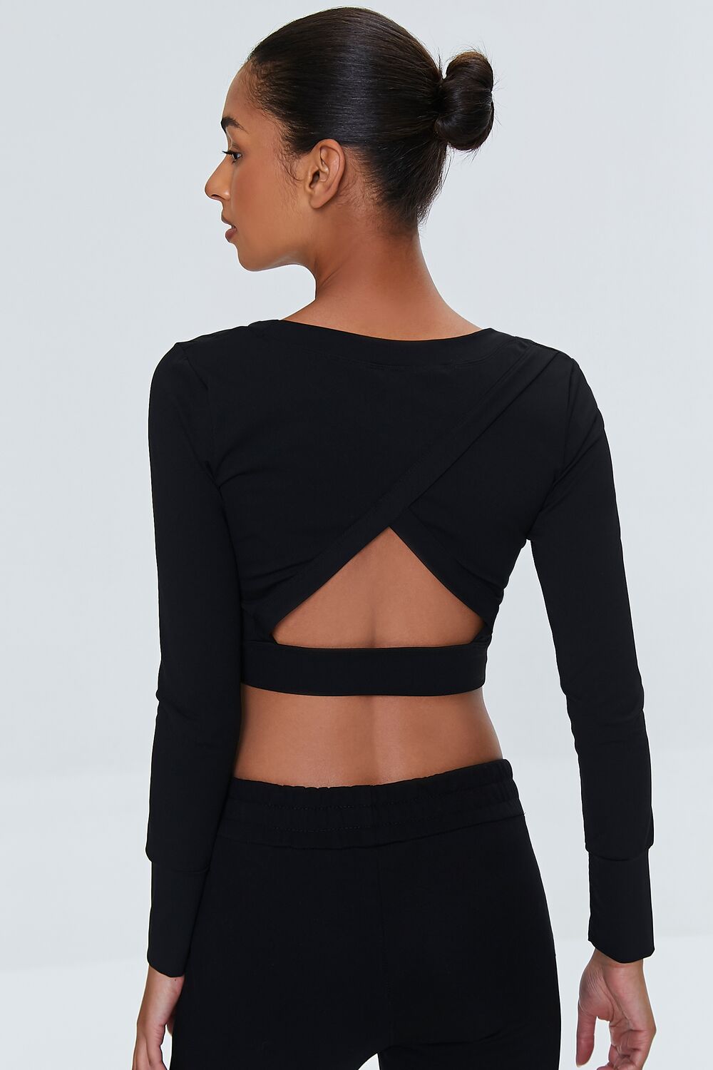 0046587901#Color_BLACK