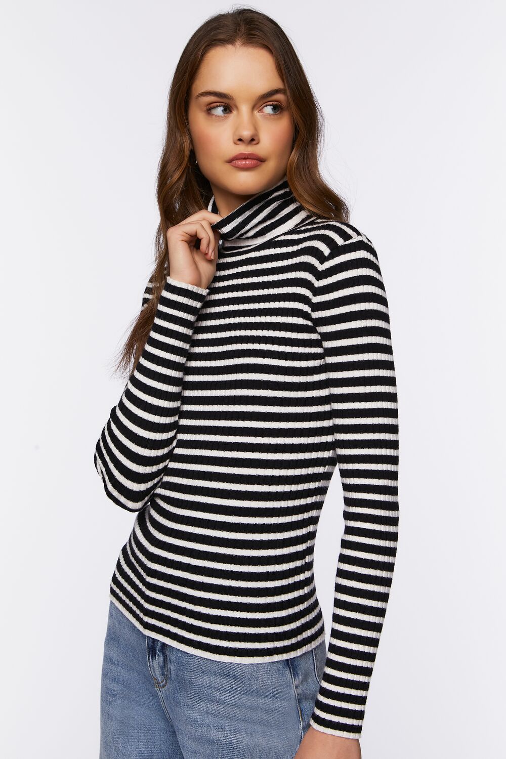 0046925401#Color_BLACK/CREAM