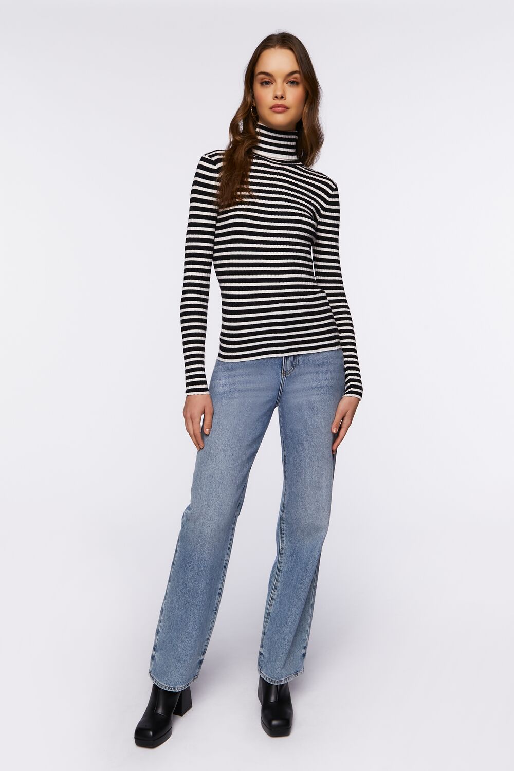 0046925401#Color_BLACK/CREAM