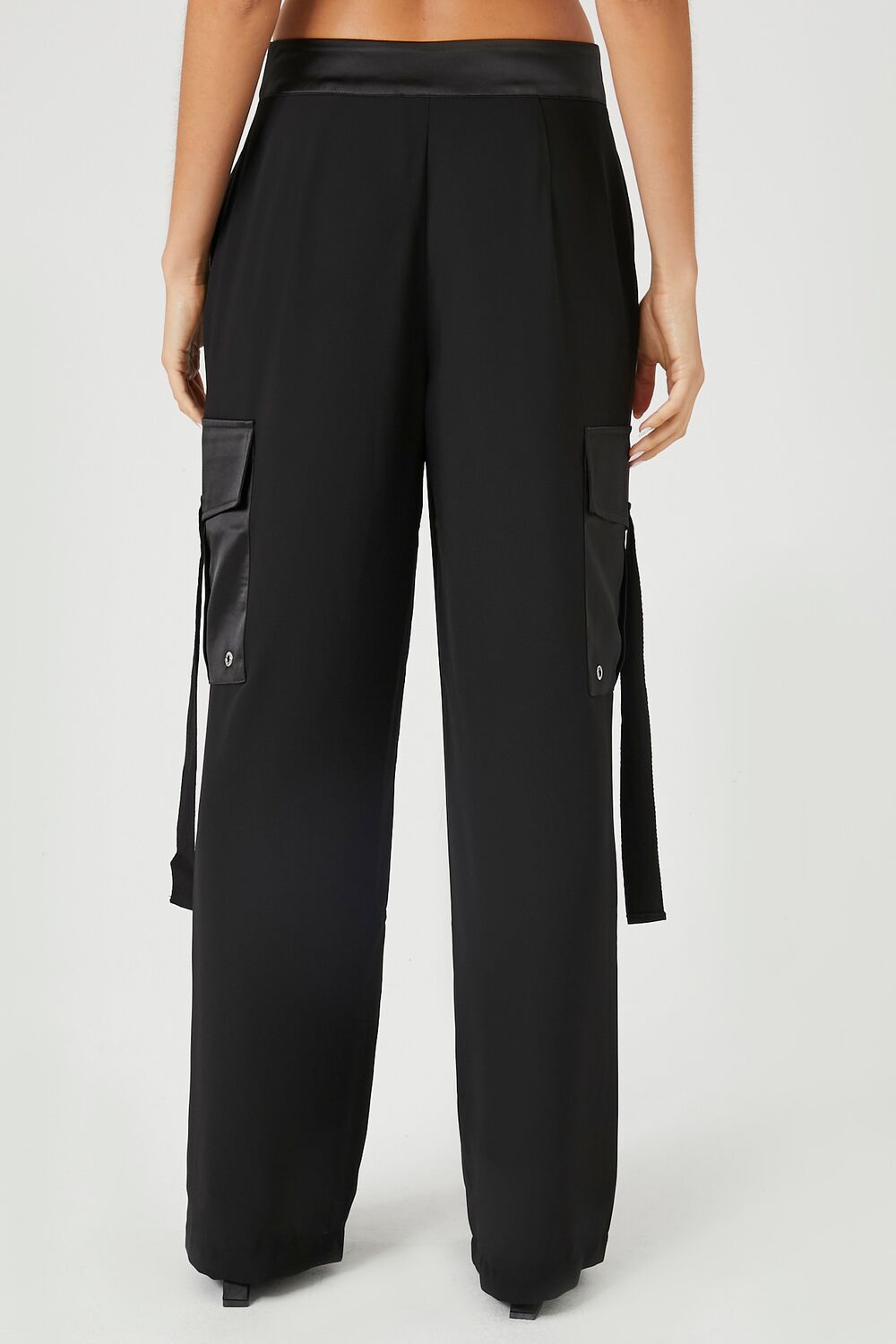 0048496001#Color_BLACK