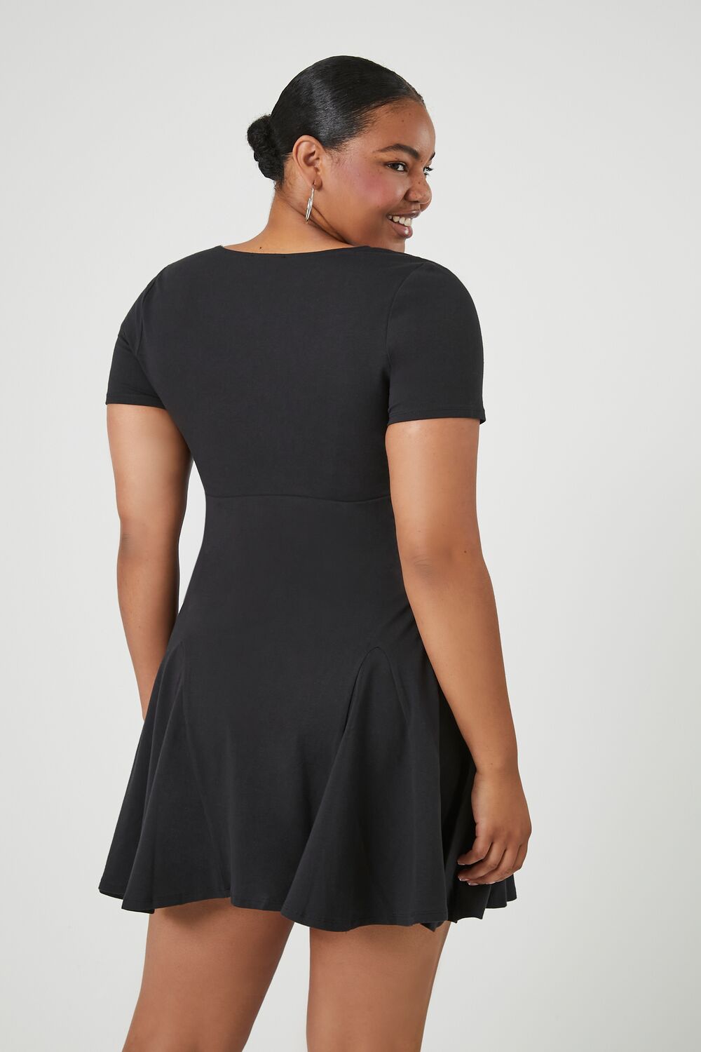 0049087903#Color_BLACK