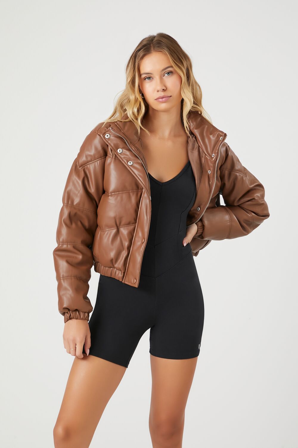 0049681001#Color_BROWN