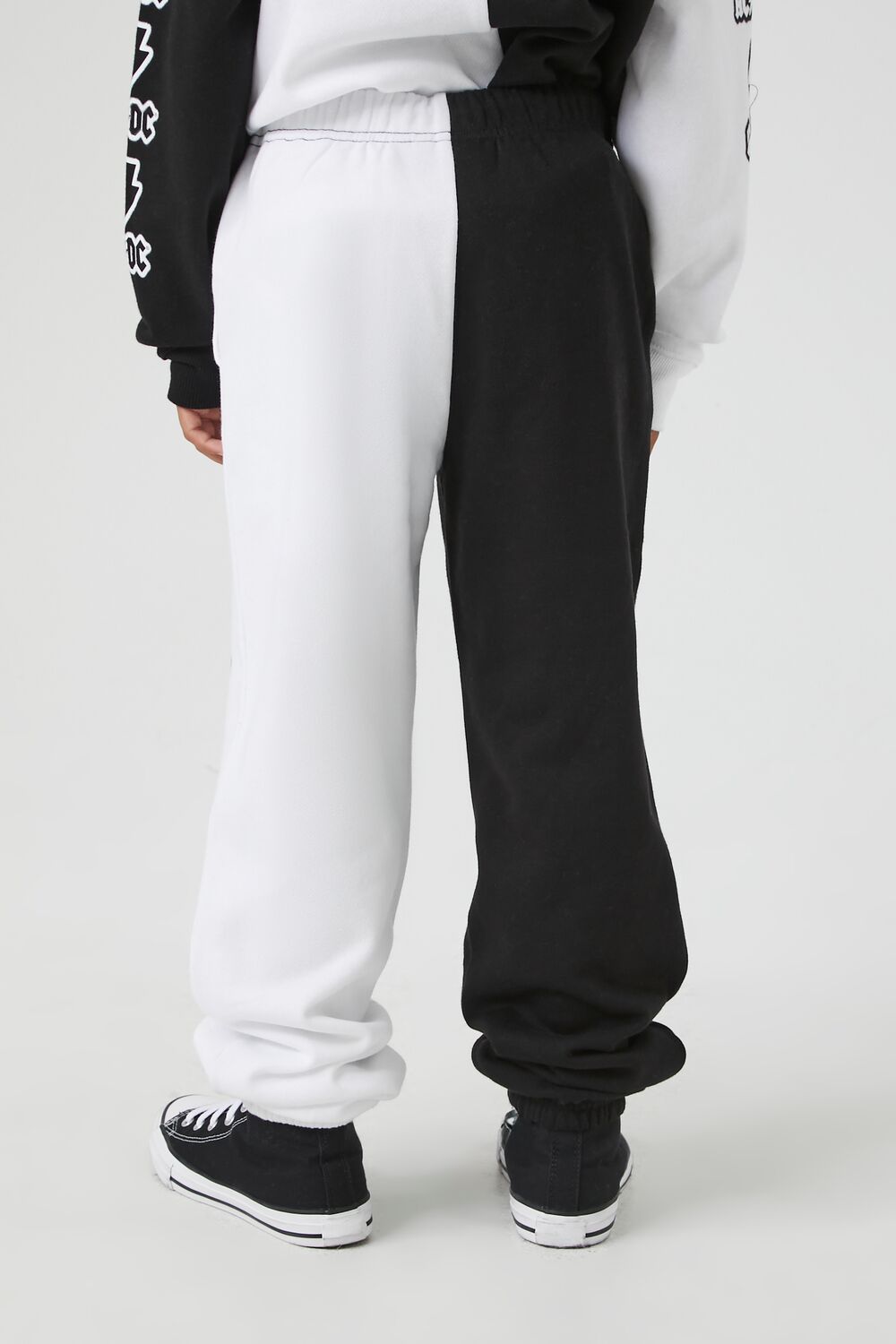0049724001#Color_BLACK/WHITE