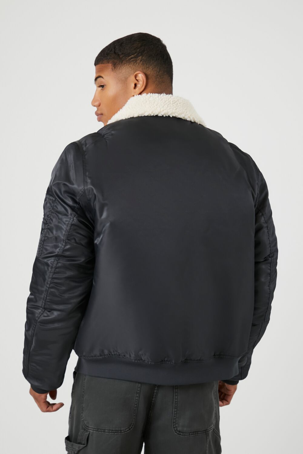 0050020301#Color_BLACK/CREAM