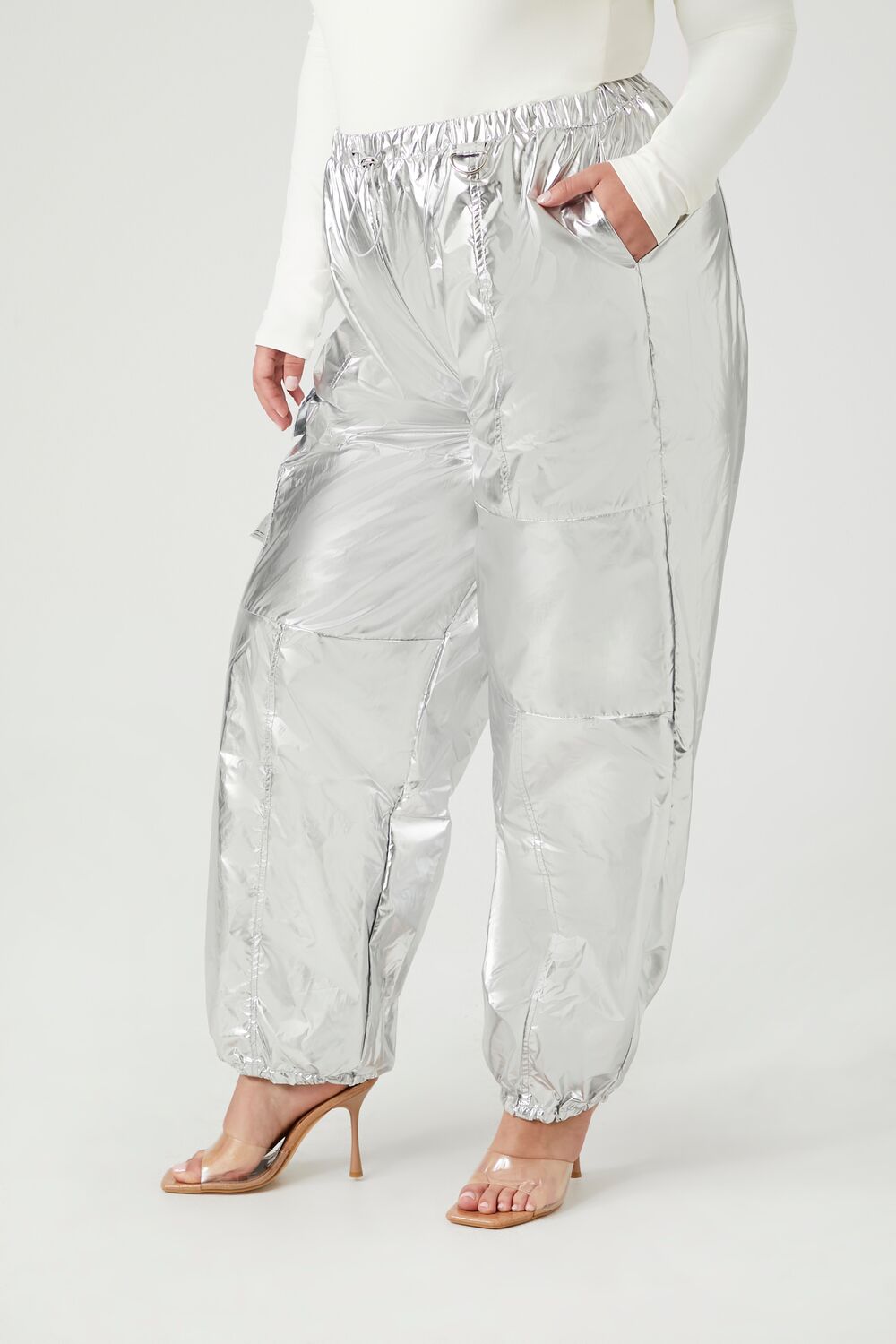 0124790701#Color_SILVER