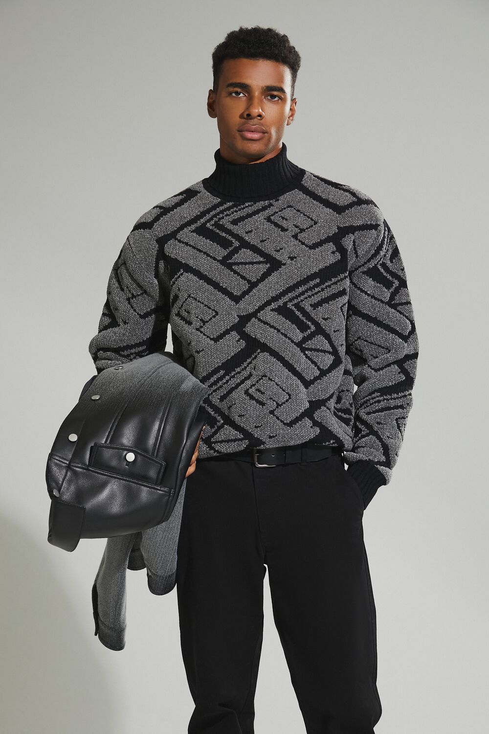 0133456401#Color_BLACK/GREY