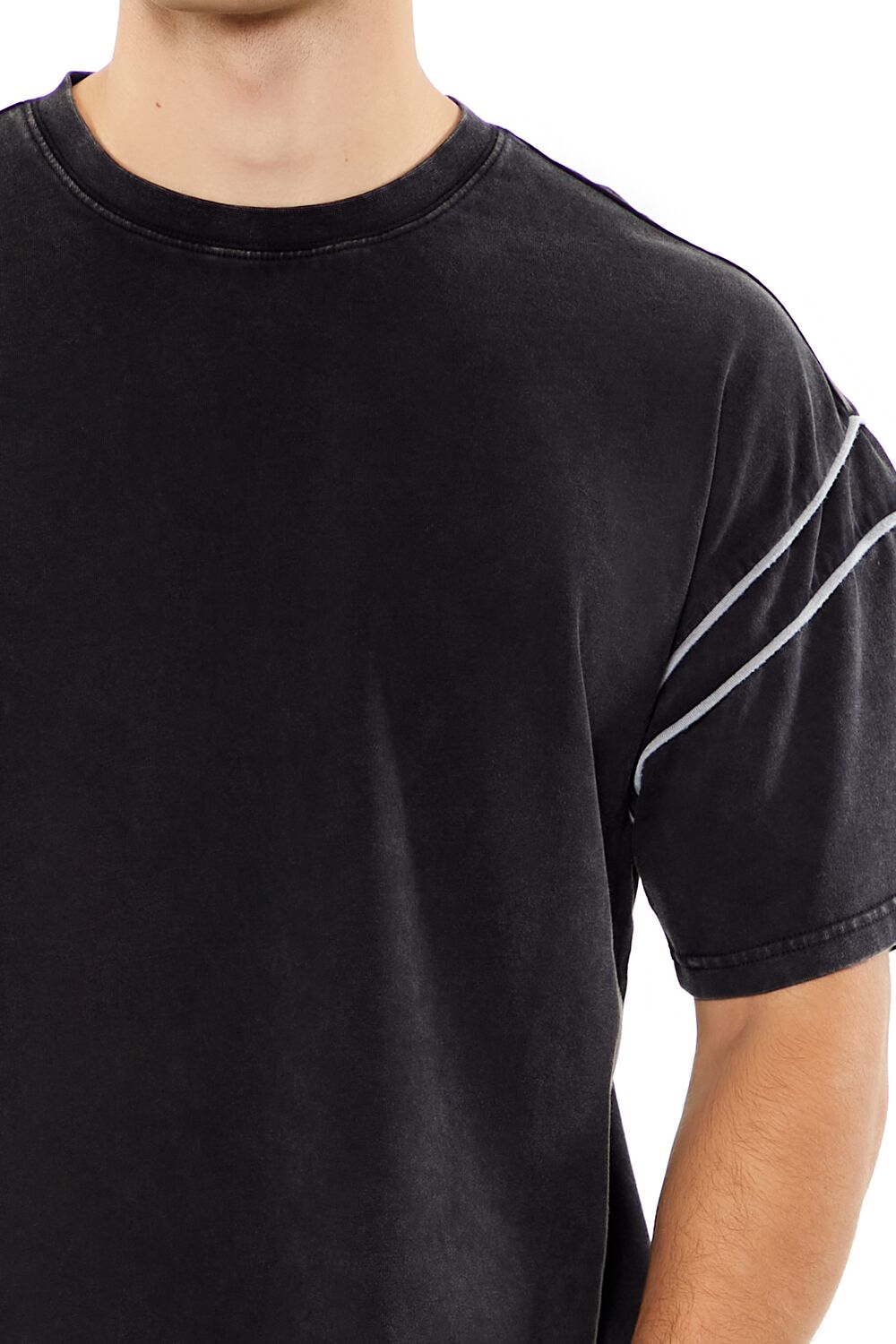 0133550602#Color_BLACK/GREY