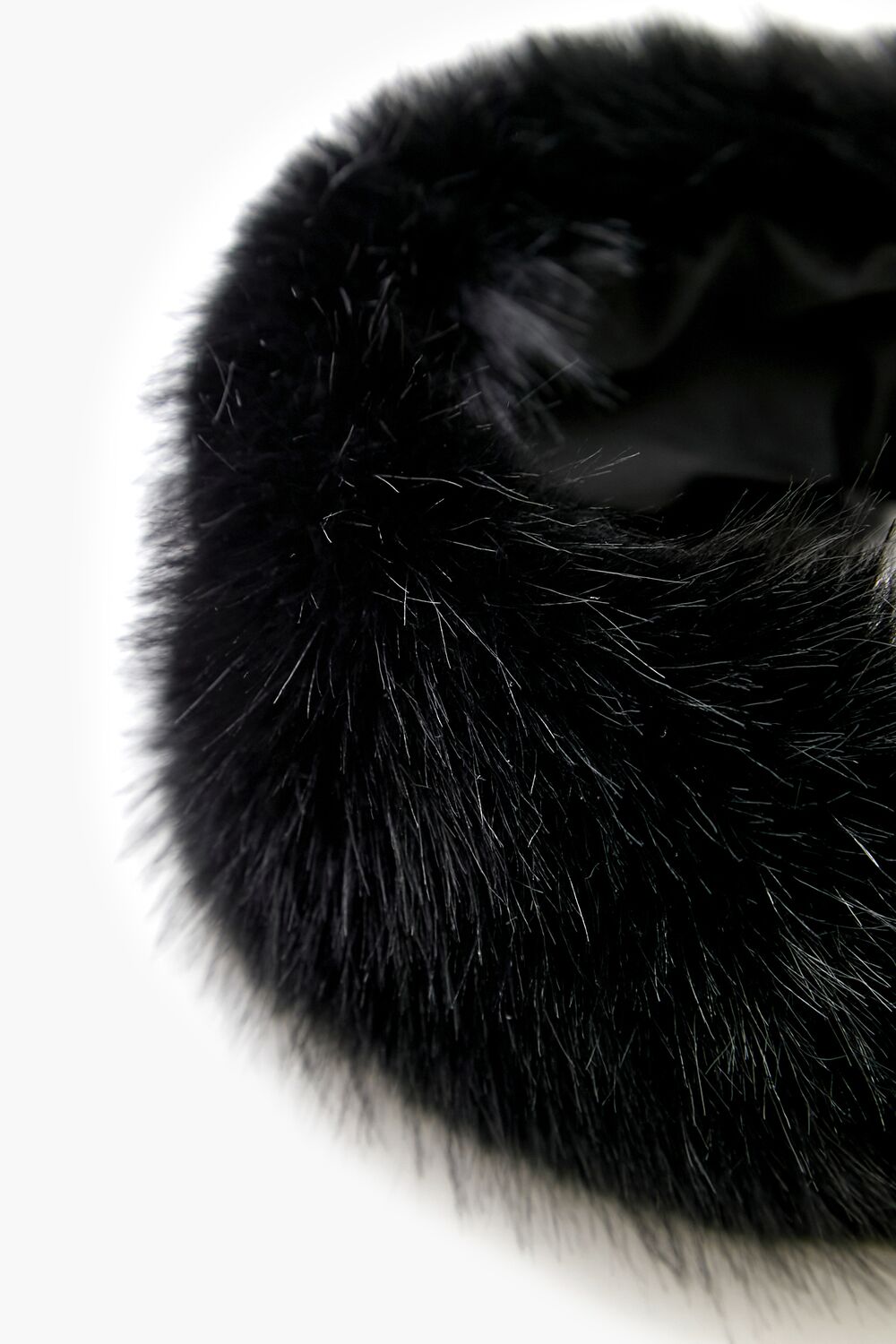 0134670701#Color_BLACK