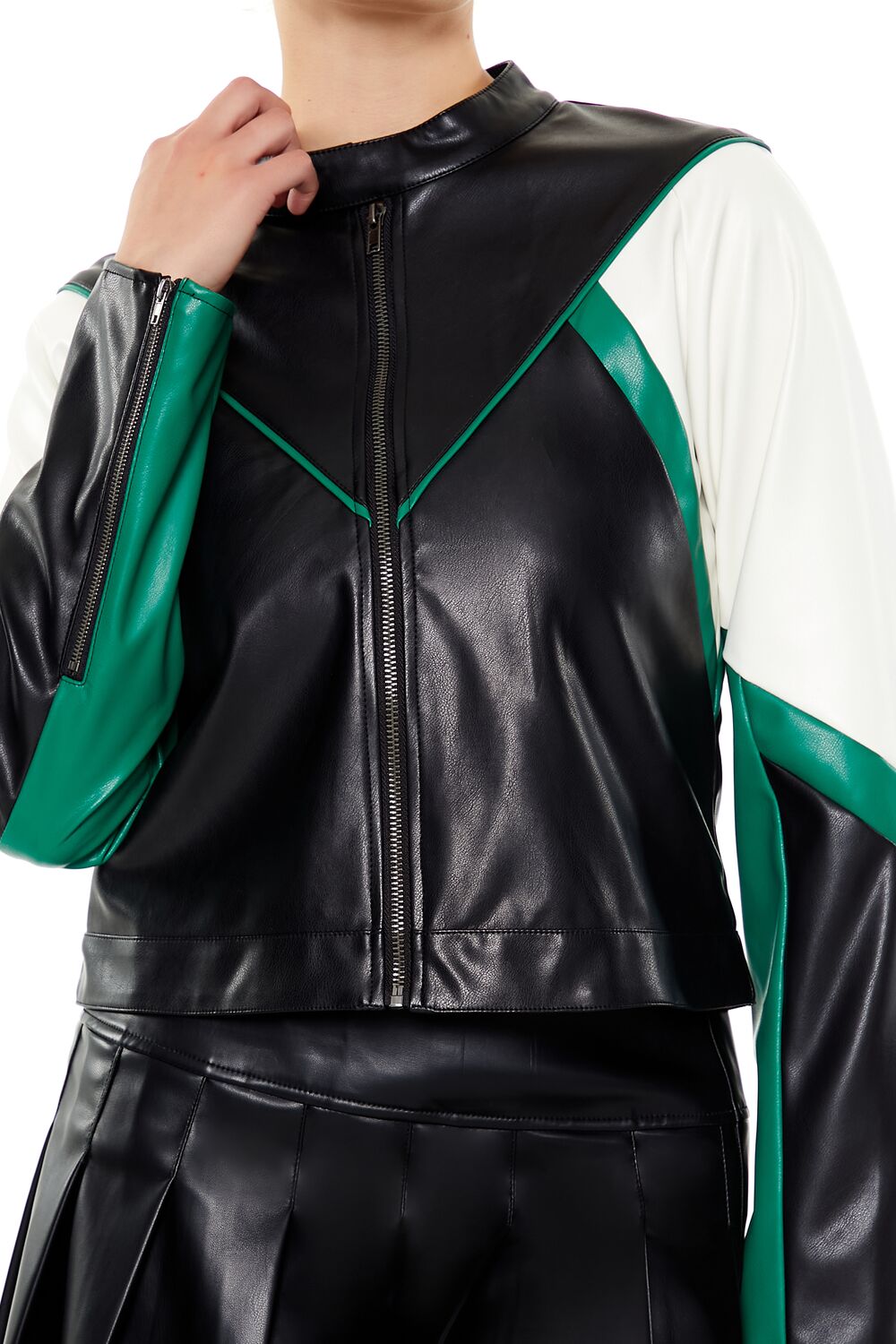 0134699102#Color_BLACK/GREEN