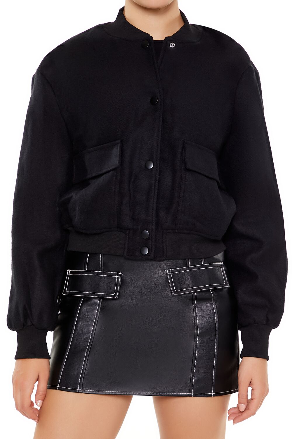 0134886701#Color_BLACK