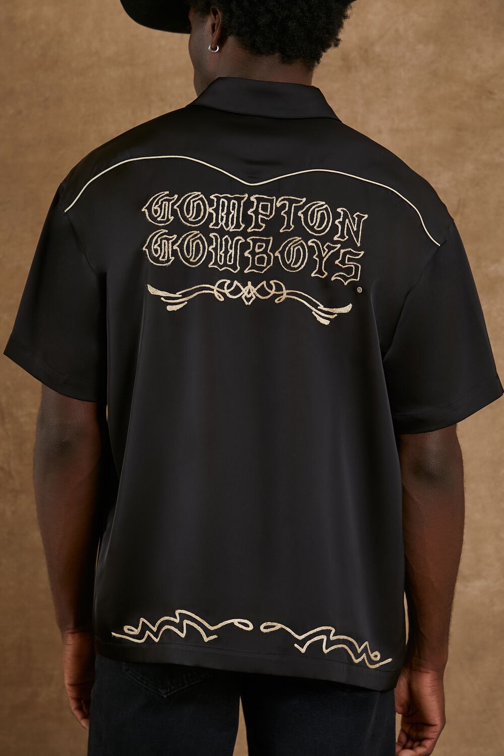 0135881701#Color_BLACK/CREAM