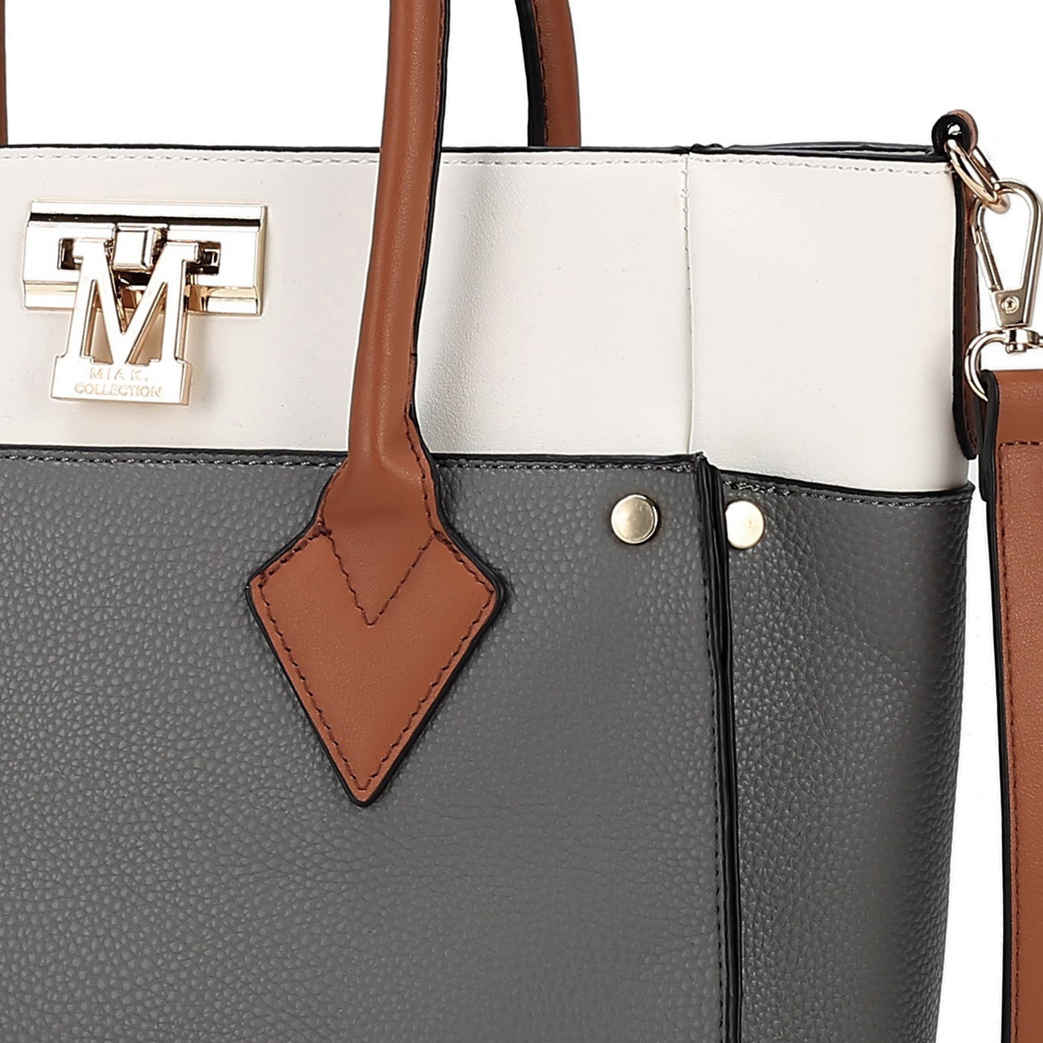 Brynlee Tote Bag and Set